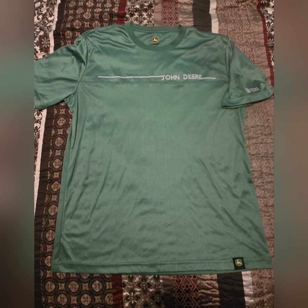 3for$15/Mens Oversized Lightweight John Deere Tee